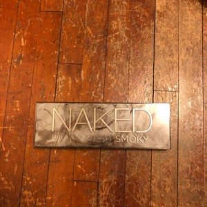 Naked Urban Decay Smoky palette